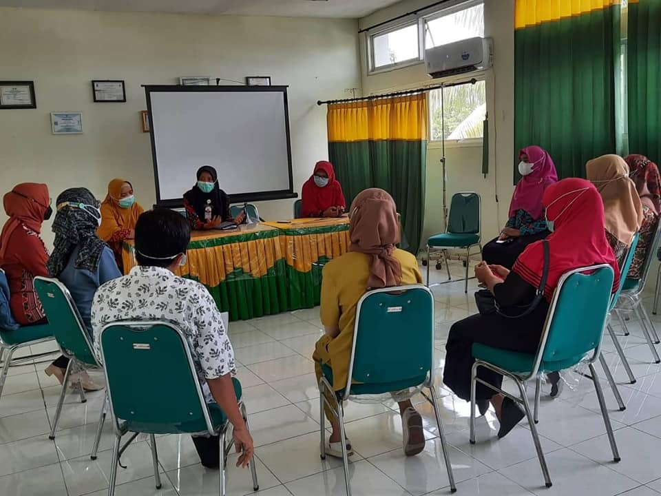 KEPALA BIDANG PELAYANAN RSJMS DAN TIM SOSIALISASI LAYANAN RUJUKAN KE PUSKESMAS PAGESANGAN